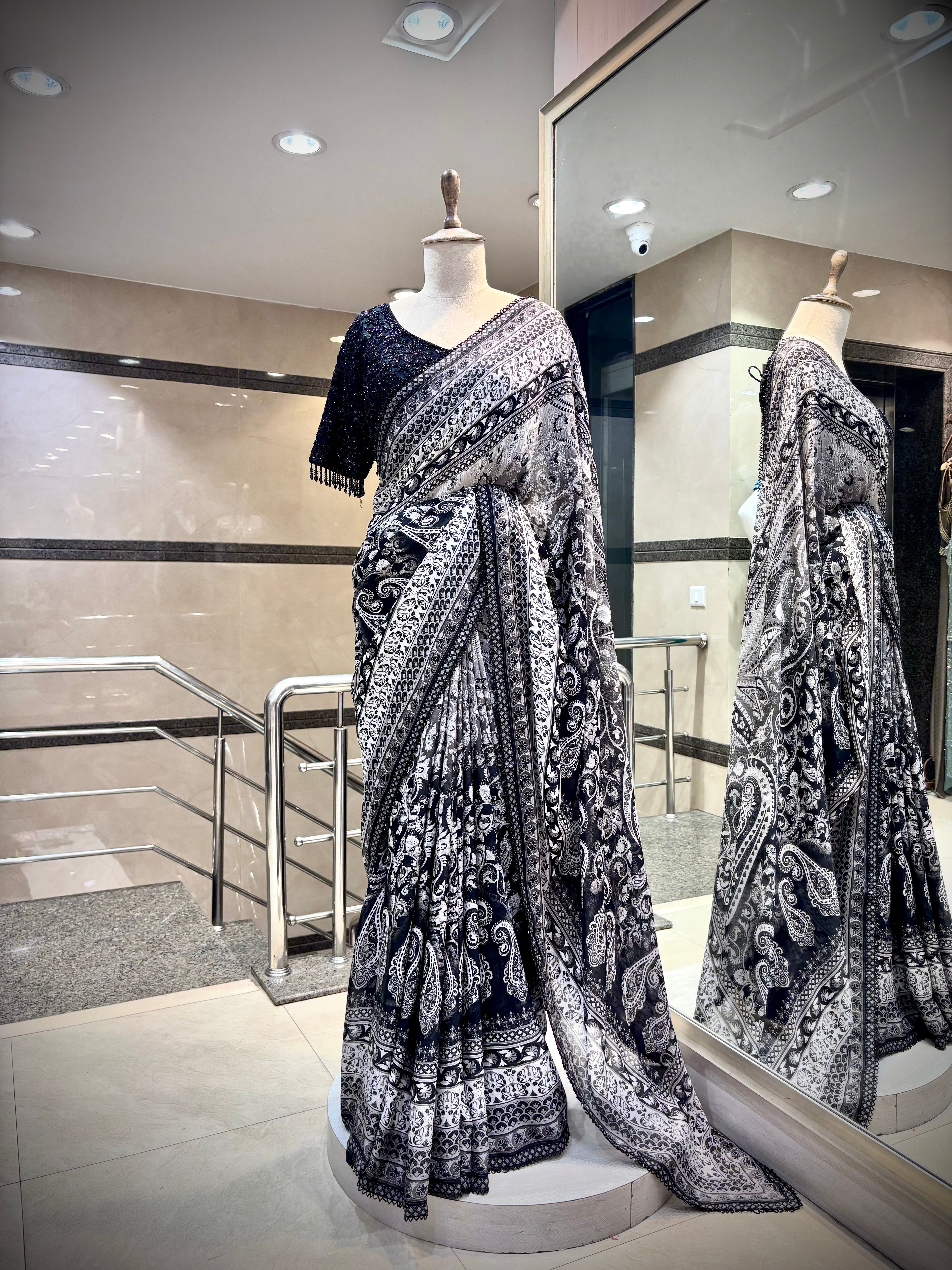 Paisley Inspired Printed Saree