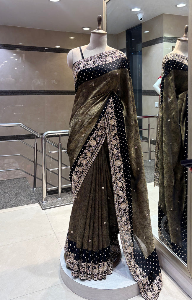 Noor-e-Zaitoon Embellished  Saree Hover Image