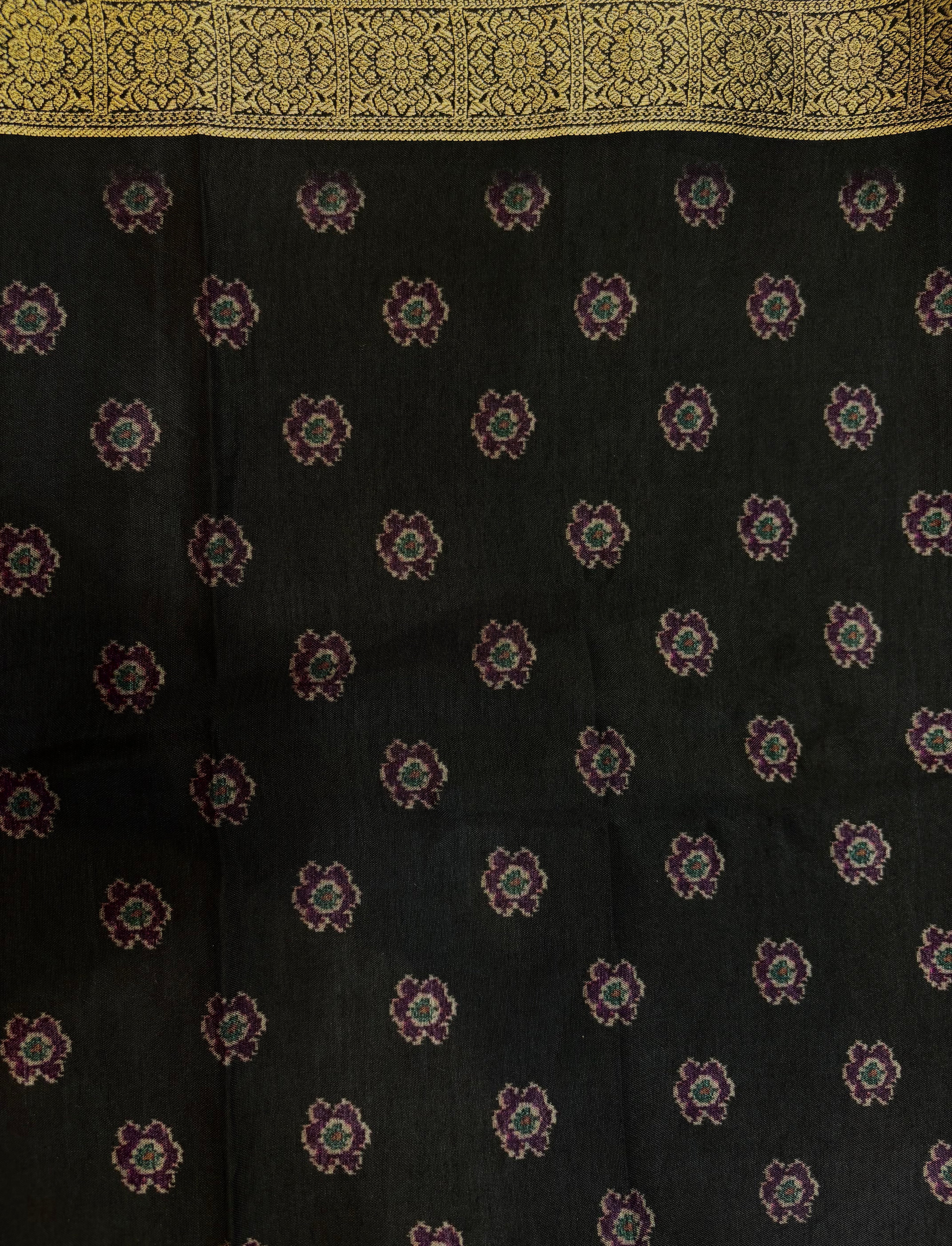 Heritage Elegance: Black Patola Saree