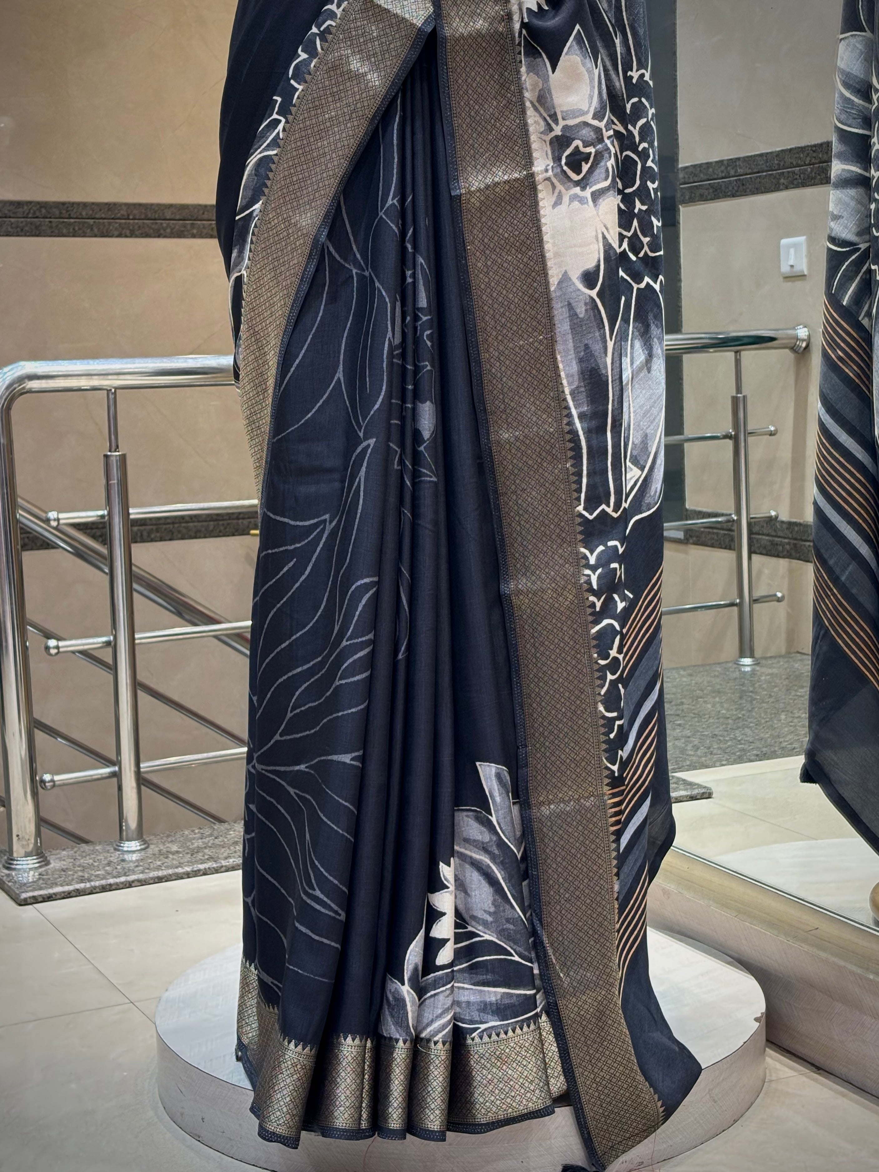The Midnight Flora Saree