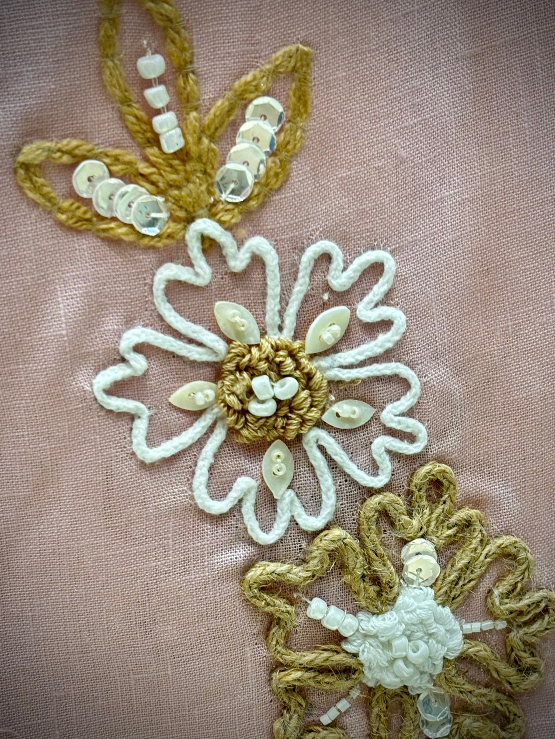 Pastel Lilac Embellished Kurta Set