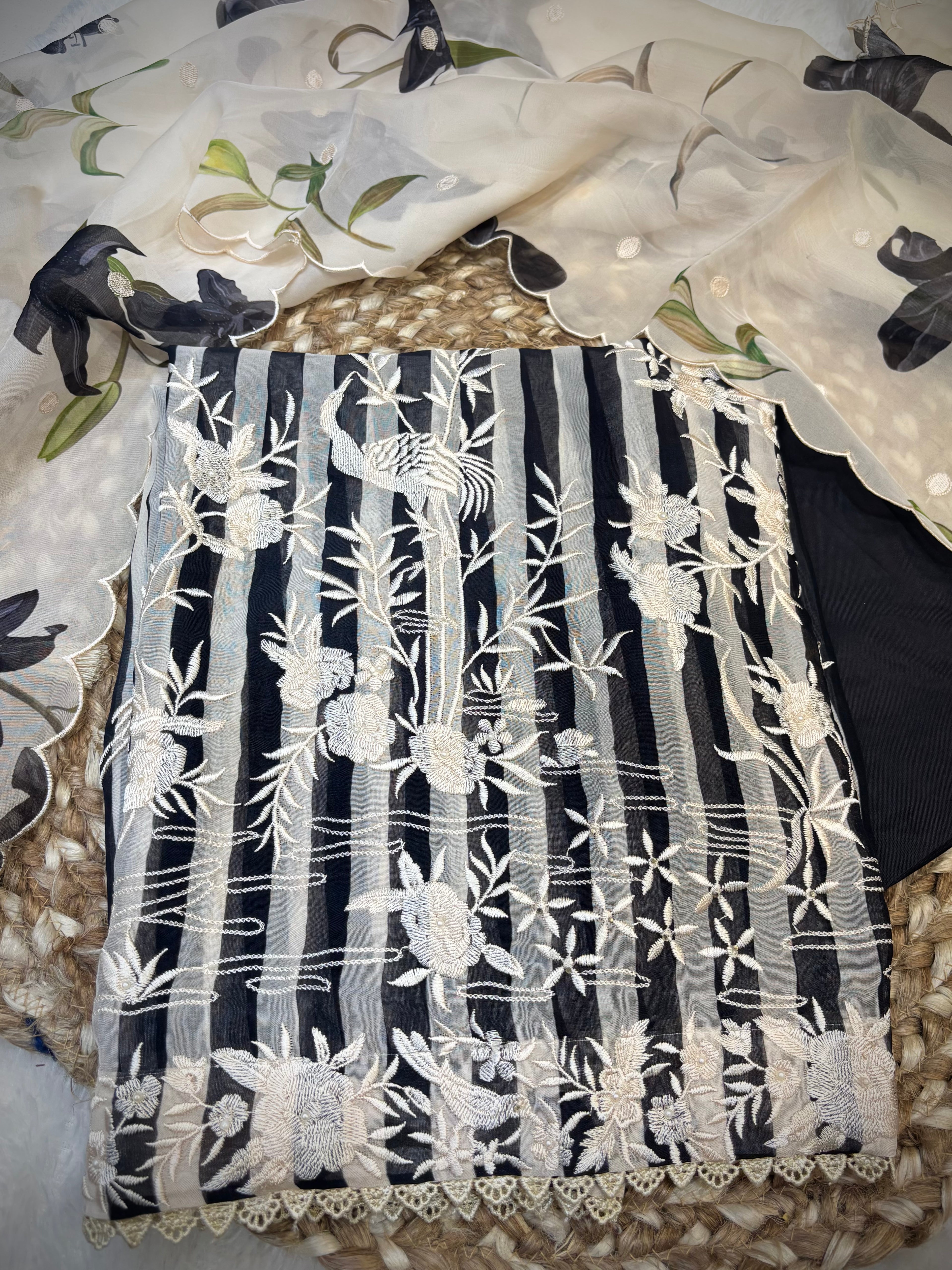 Flamingo Black Unstitched Suit Set
