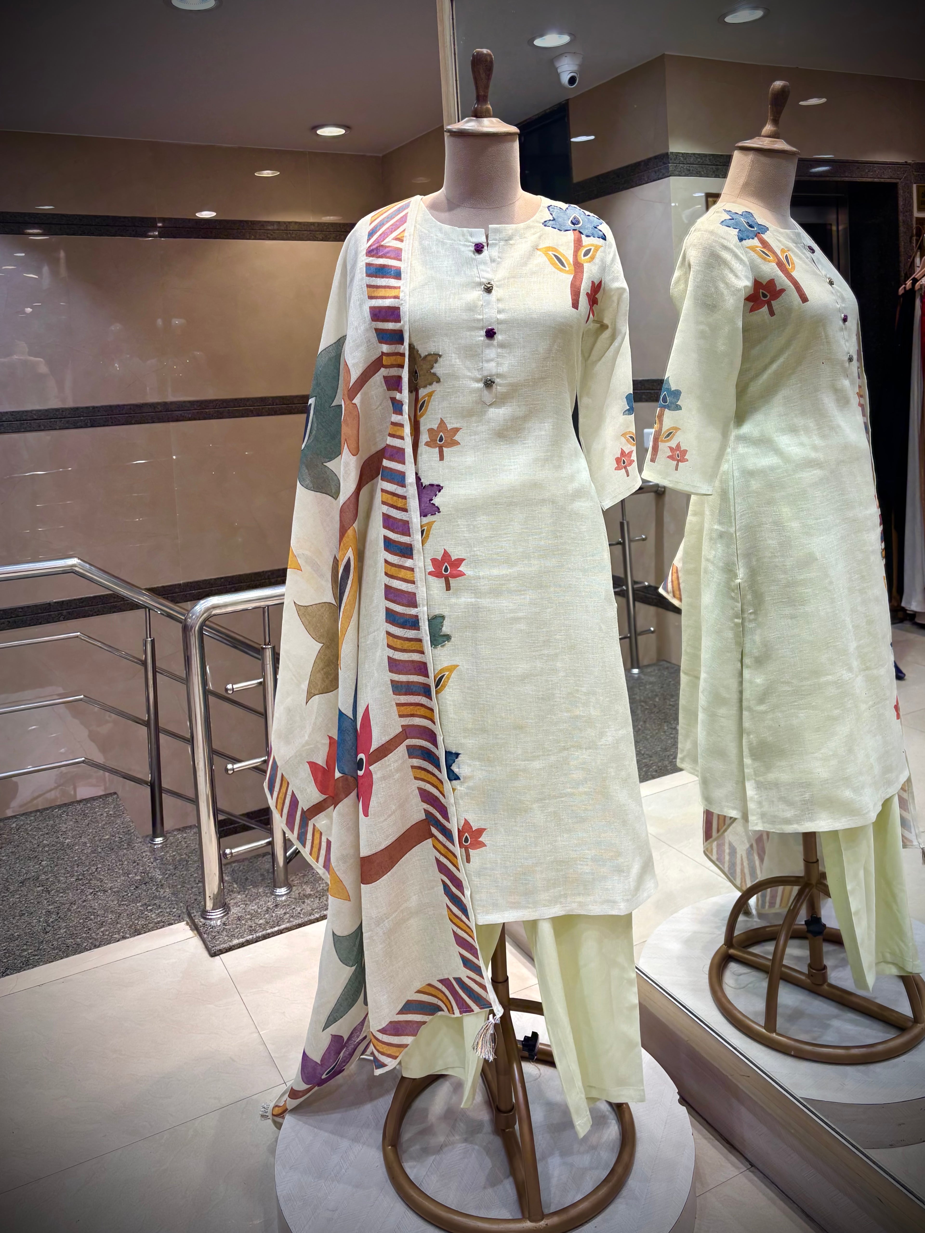 Printed & Embroidered Linen Kurta Set