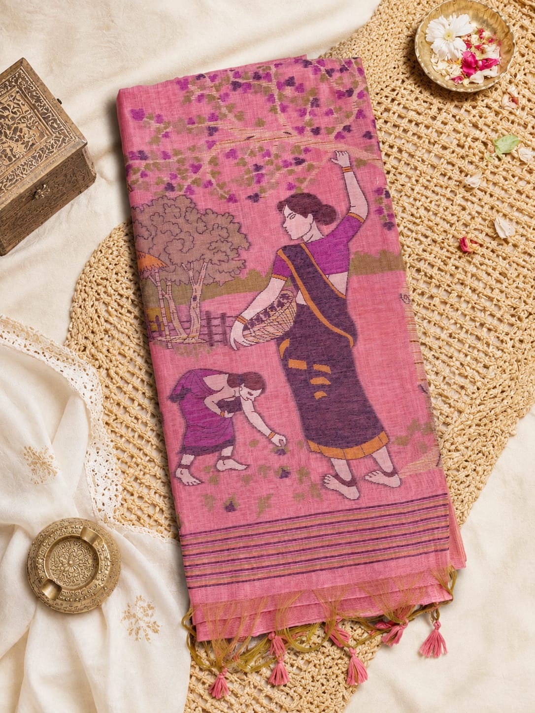 Jamdani Saree