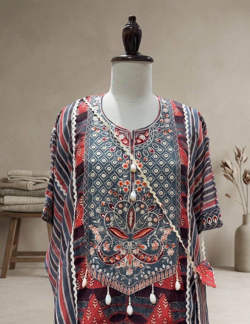 Relaxed kaftan tunic with solid wide-leg trousers.